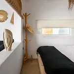 Aqua House