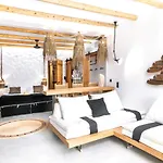 Nyaraló Aqua House *
