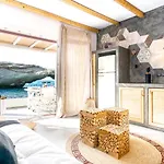 Aqua House Nyaraló *