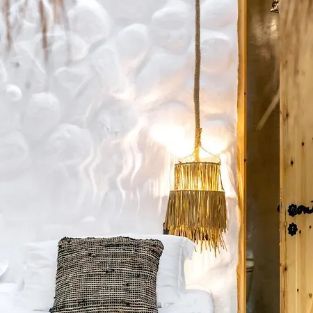 Aqua House Ferienhaus *